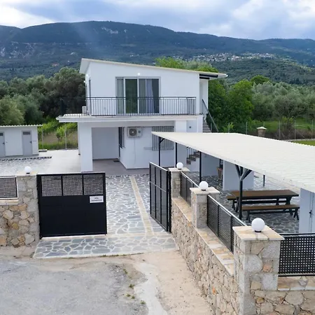 Demetrious Holiday home *