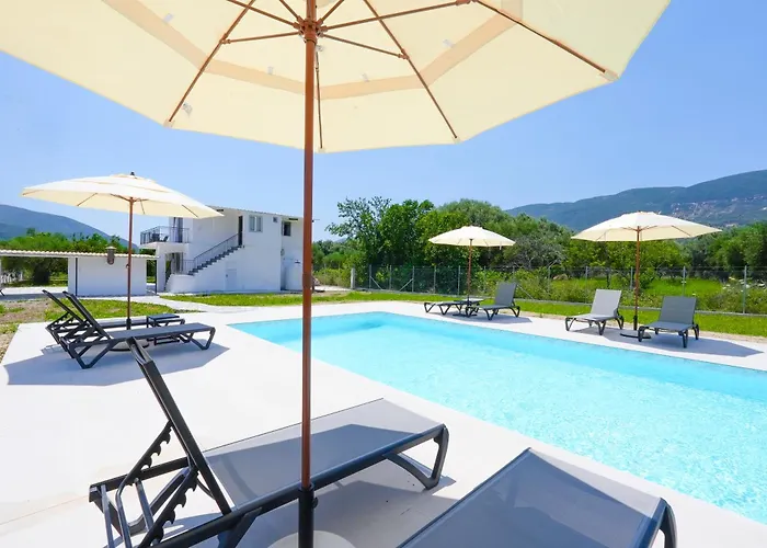 Demetrious Kondaraina