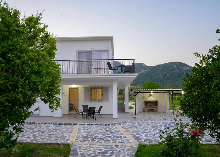 Demetrious בית נופש